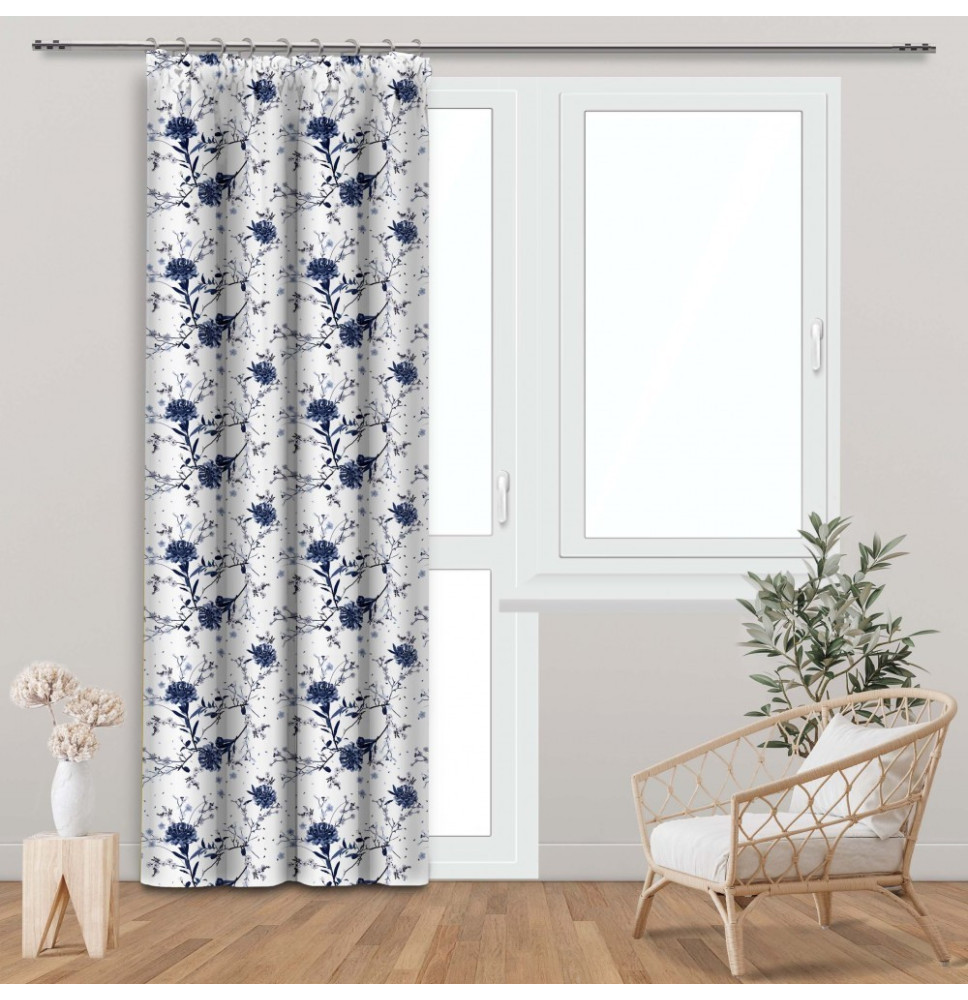 Curtain with plater tape 140x230 cm white with blue flowers
