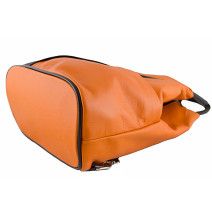 Barna bőr hátizsák. Gyártva Olaszországban