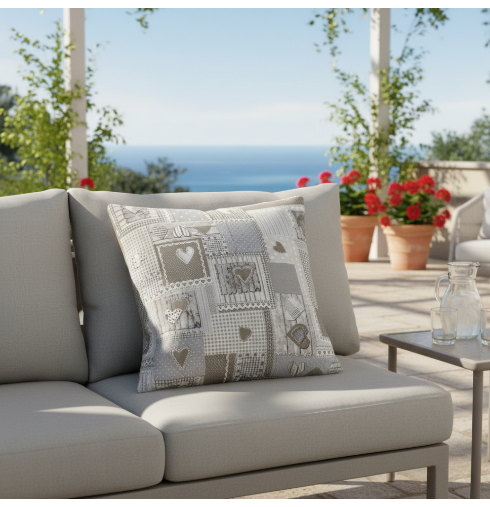 Obliečka na vankúš béžový patchwork